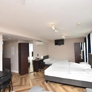 https://dukes-apartments-old-town.hotelswroclaw.com